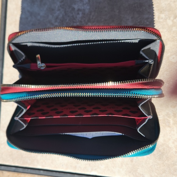 Nikky By Nicole Lee double zip wallet - Picture 3 of 12